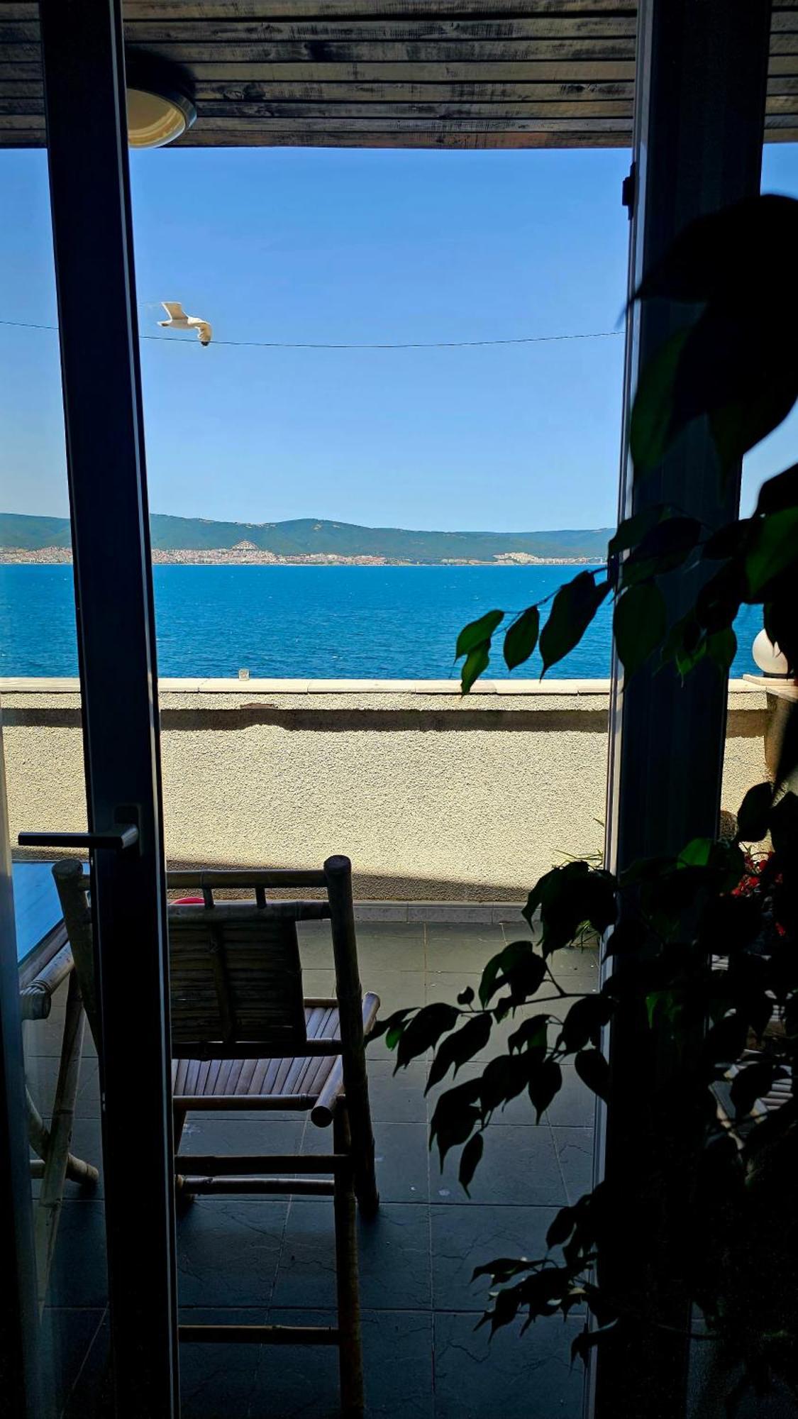 Хоризонт Apartment Nesebar Exterior photo